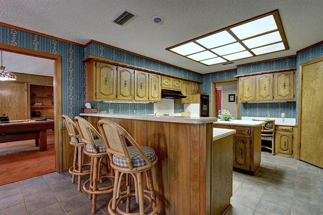 For Sale: 9321 Moss Haven Dr Dallas, TX 75231