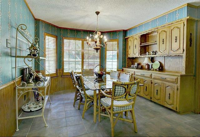 For Sale: 9321 Moss Haven Dr Dallas, TX 75231