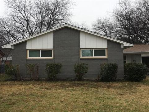 129 W Cherry Point Dr