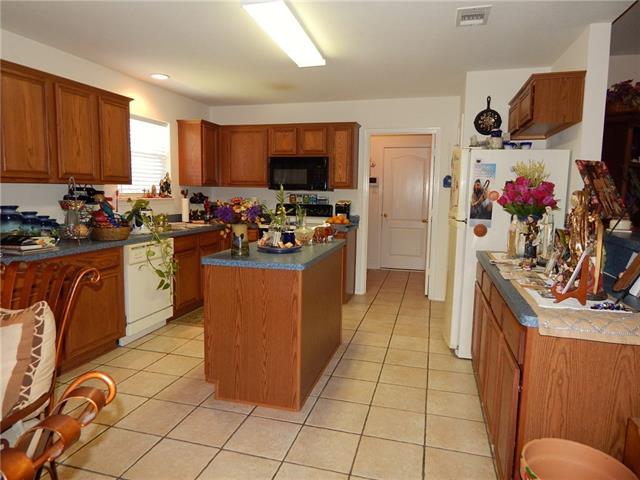 Public Record: 5531 Dove Dr Dallas, TX 75236