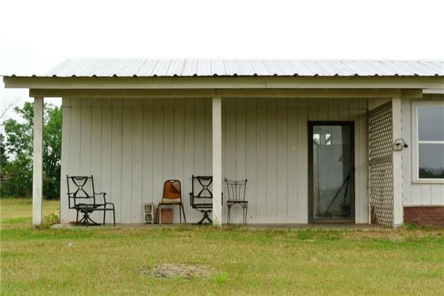 For Sale: 1232 W Fm 1753 Bonham, TX 75418
