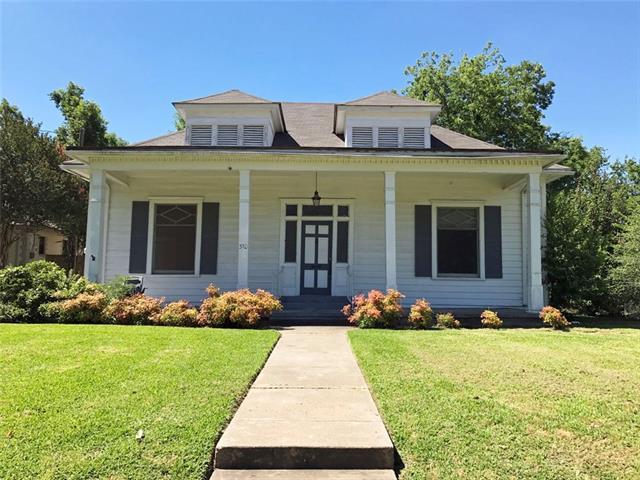 400 E Main St