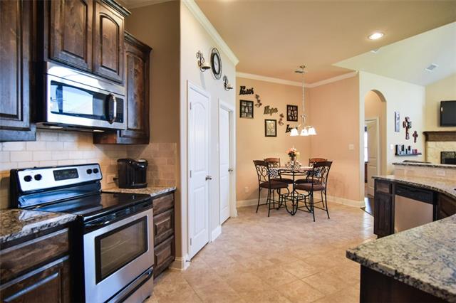 For Sale: 3411 Walnut Ln Melissa, TX 75454