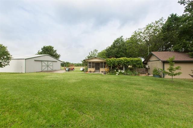 For Sale: 1714 Houston St Sulphur Springs, TX 75482