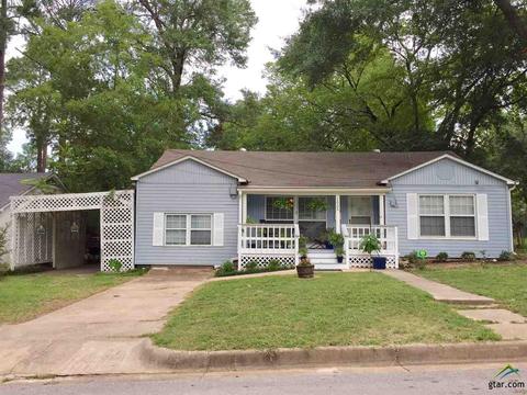 704 W Oakwood