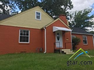 704 W Oakwood