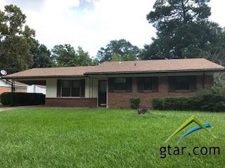 704 W Oakwood