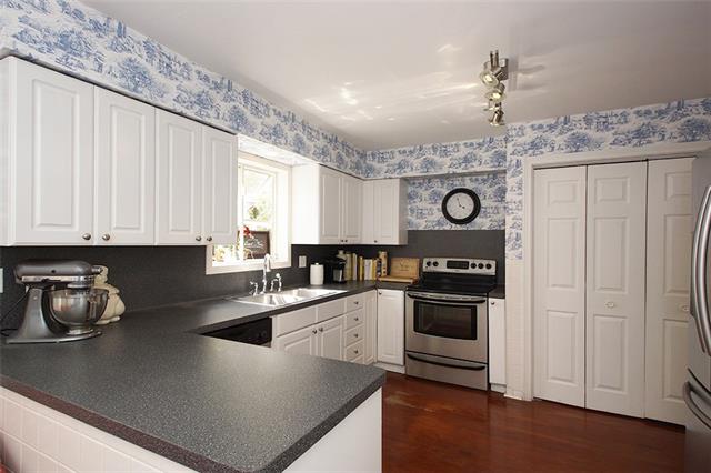 For Sale: 517 W 2nd St Tyler, TX 75701