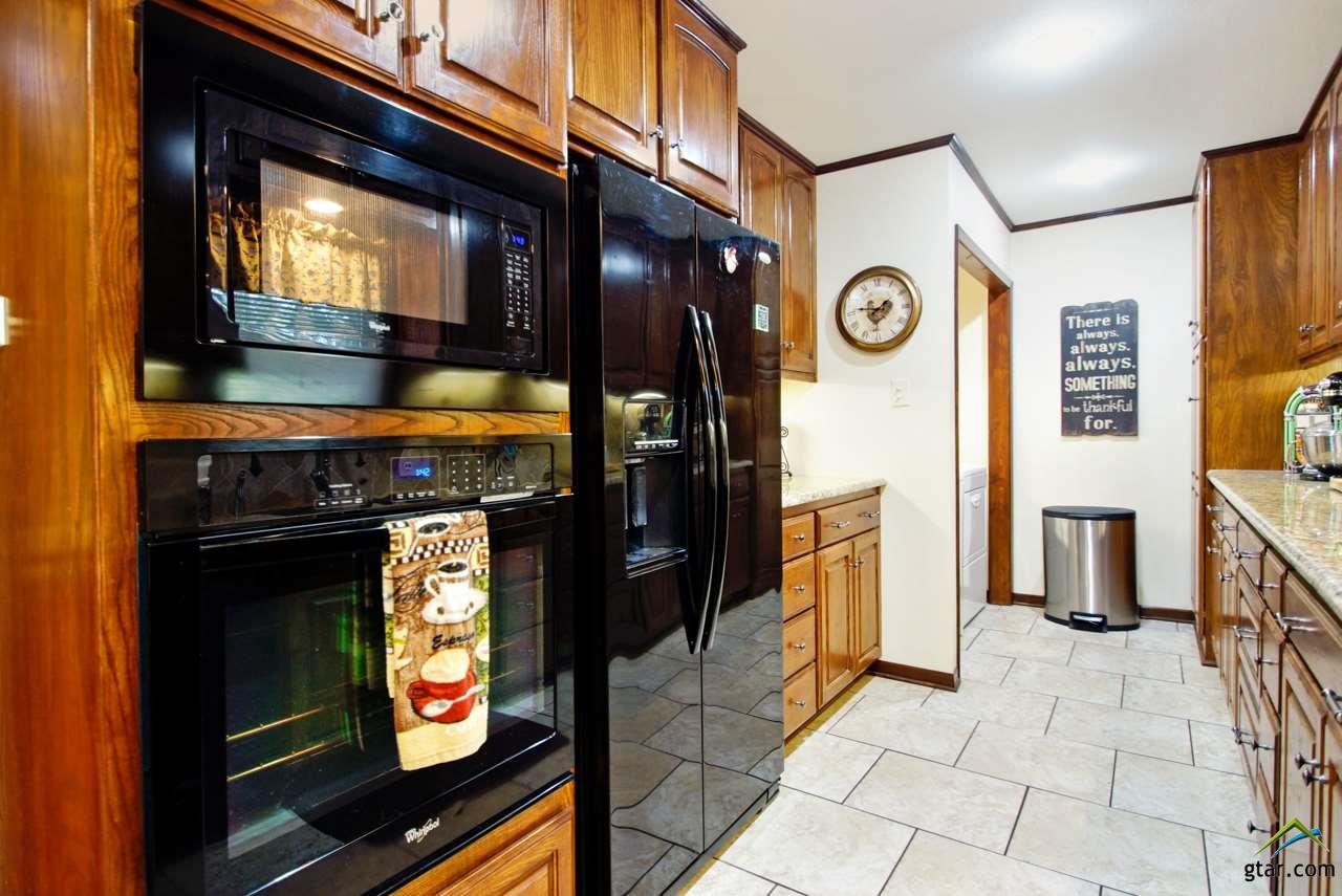 8119 Jewell Ln