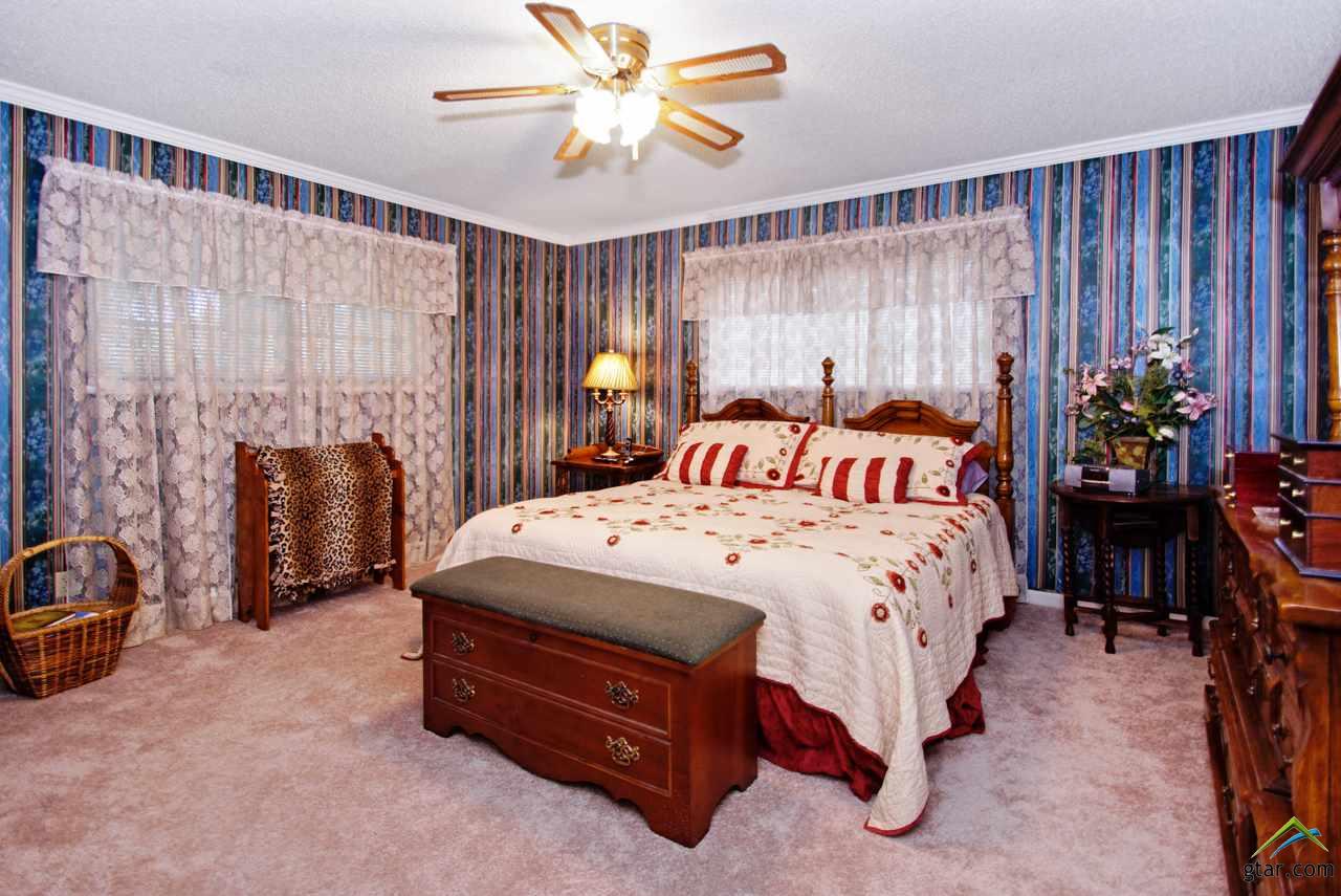 8119 Jewell Ln