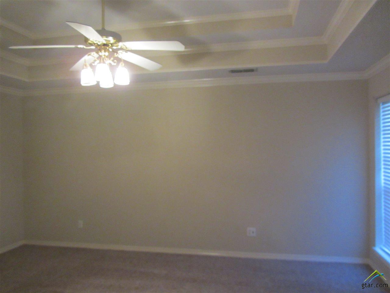 206 Northcreek Dr