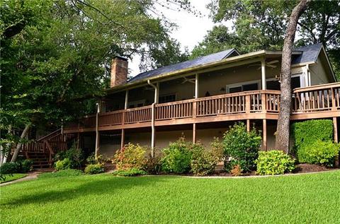 1341 Bridle Path