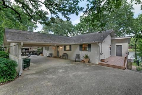 509 Hideaway Lane Central