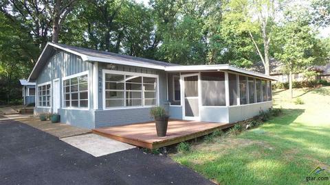 544 Woodside Dr