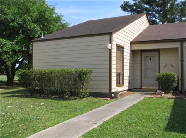63 Westwood Village Dr