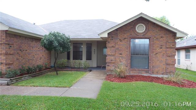 905 Packard Dr