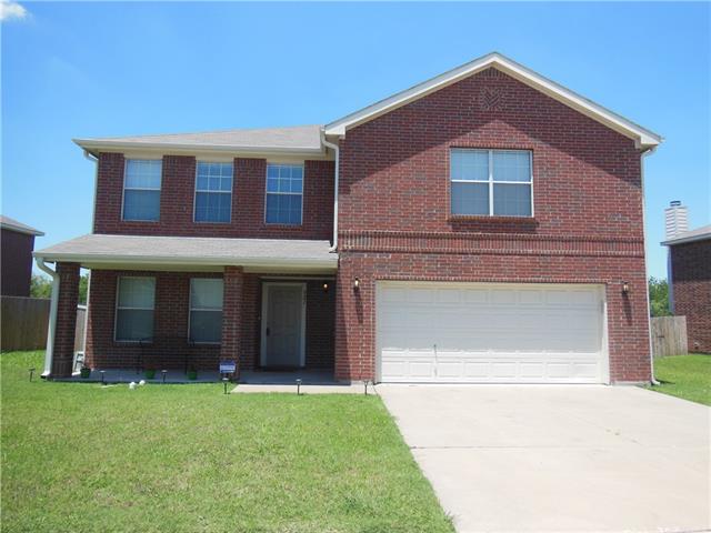 For Sale: 921 Blue Sky Dr Arlington, TX 76002