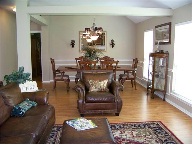 For Sale: 143 Taos Loop Aledo, TX 76008