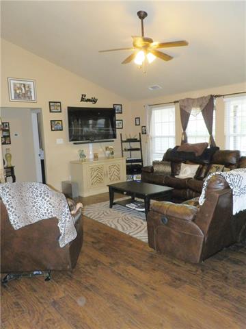 For Sale: 7300 Pica Dr Alvarado, TX 76009