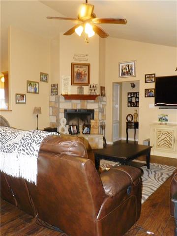 For Sale: 7300 Pica Dr Alvarado, TX 76009