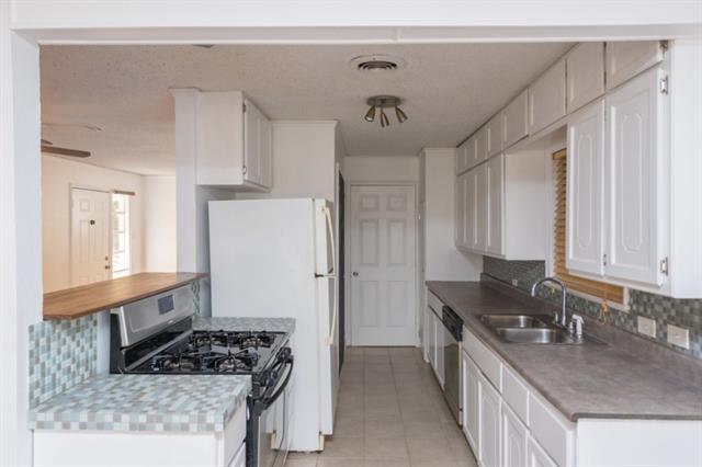 2109 Skylark Dr