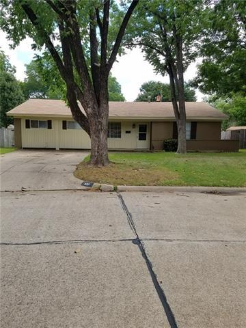 607 Clover Park Dr