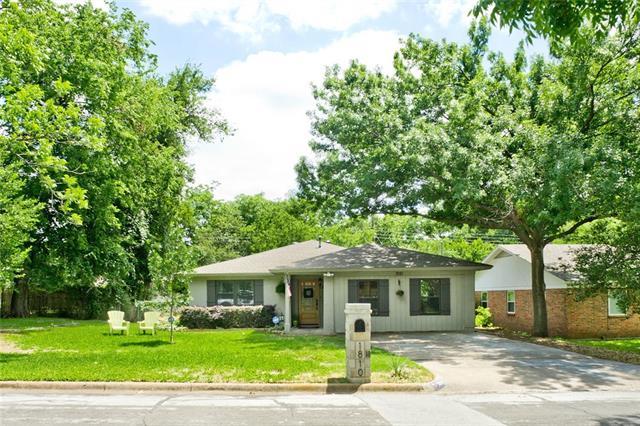 607 Clover Park Dr