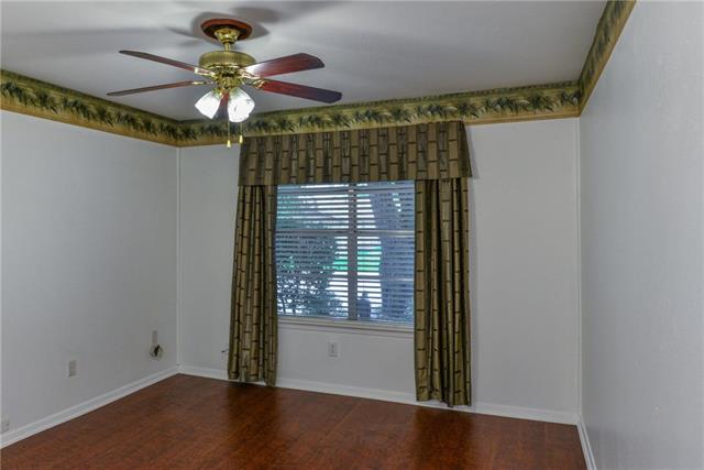For Sale: 1511 Park Ridge Ter Arlington, TX 76012