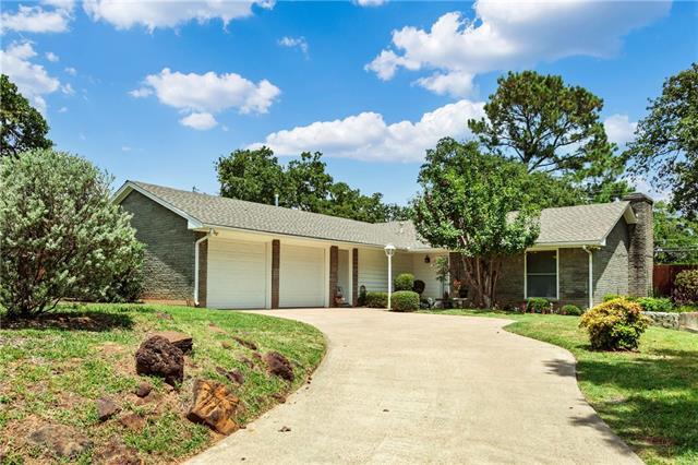 2708 Treeview Dr