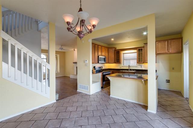 715 Greenridge Dr