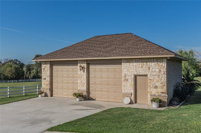 1108 Boling Ranch Rd N