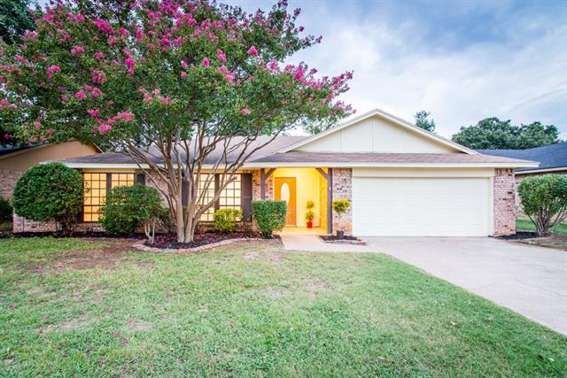3021 Woodbridge Dr