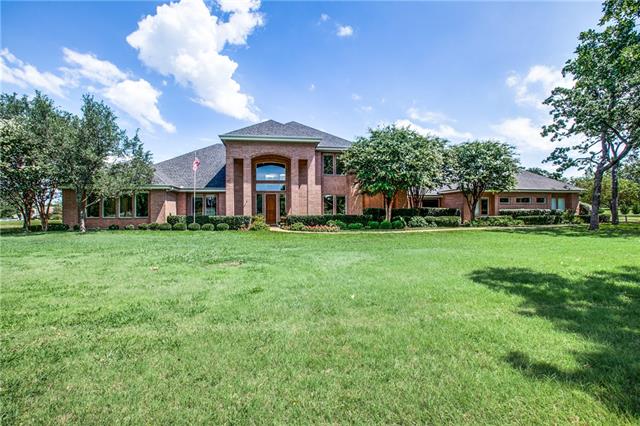 101 Lace Ln