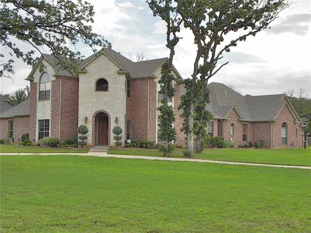 101 Lace Ln