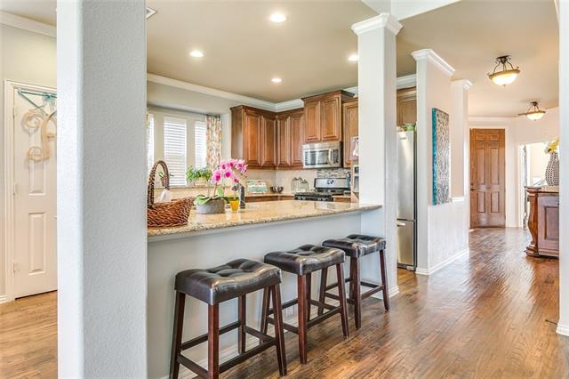 For Sale: 1181 Litchfield Ln Burleson, TX 76028