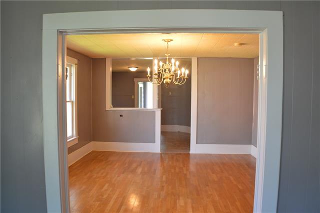 400 Pecan St