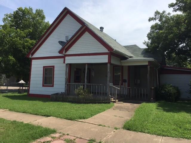 308 S Walnut St