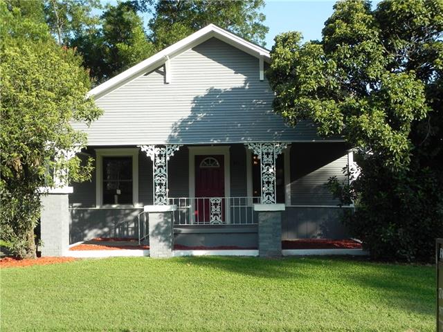 209 Circle Dr