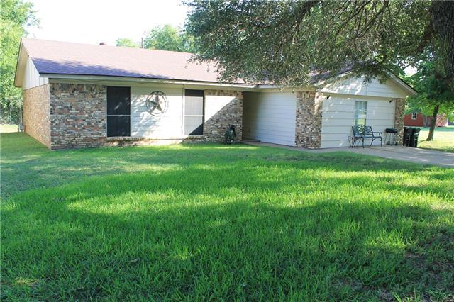 209 Circle Dr
