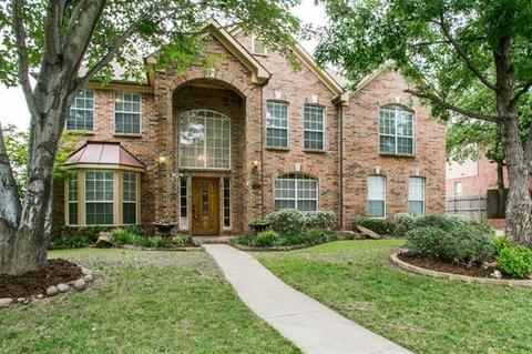 2702 San Jacinto Dr