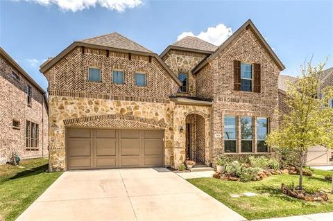 2702 San Jacinto Dr