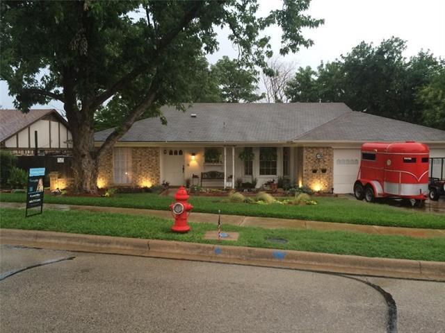 911 Highland Dr