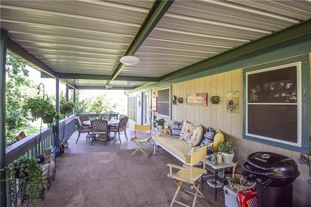 For Sale: 3312 Lake Dr Granbury, TX 76048