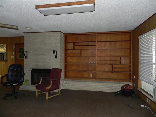 4116 Cherokee Ct