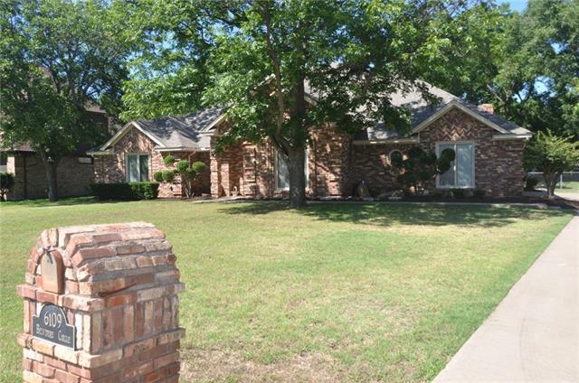 5215 Wedgefield Rd