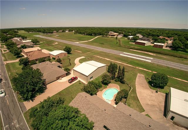 For Sale: 9013 Woodlawn Dr Granbury, TX 76049