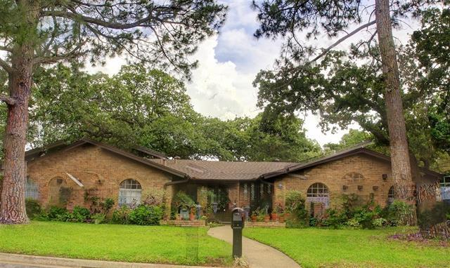 528 Plainview Dr
