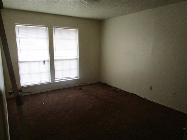 202 Forestview Rd