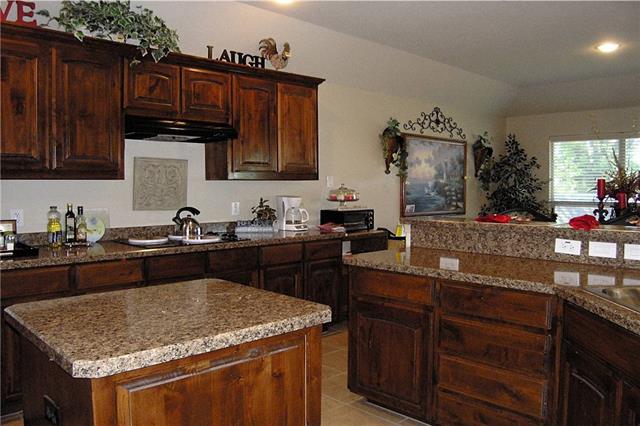 For Sale: 1703 Abaco Dr Mansfield, TX 76063