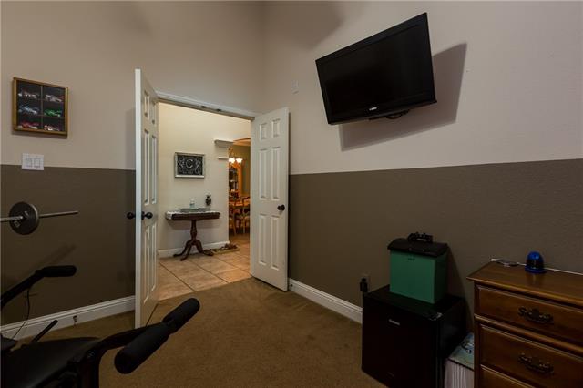 For Sale: 5 Meera Ct Mansfield, TX 76063